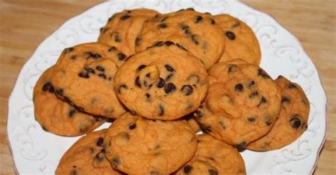 Can these cookies be made without eggs for people with egg allergies?